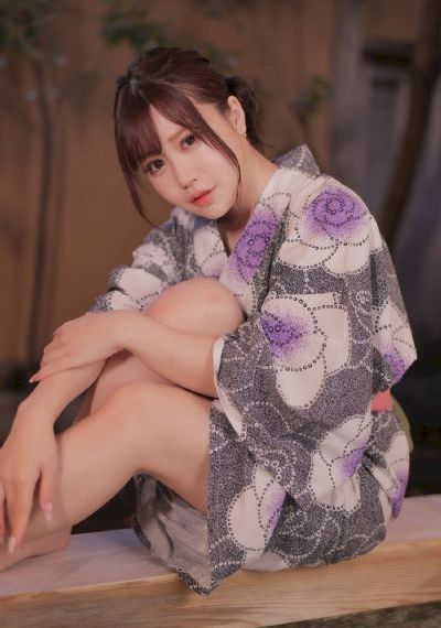 没落贵族の琉璃有翻译_4K日韩电影在线